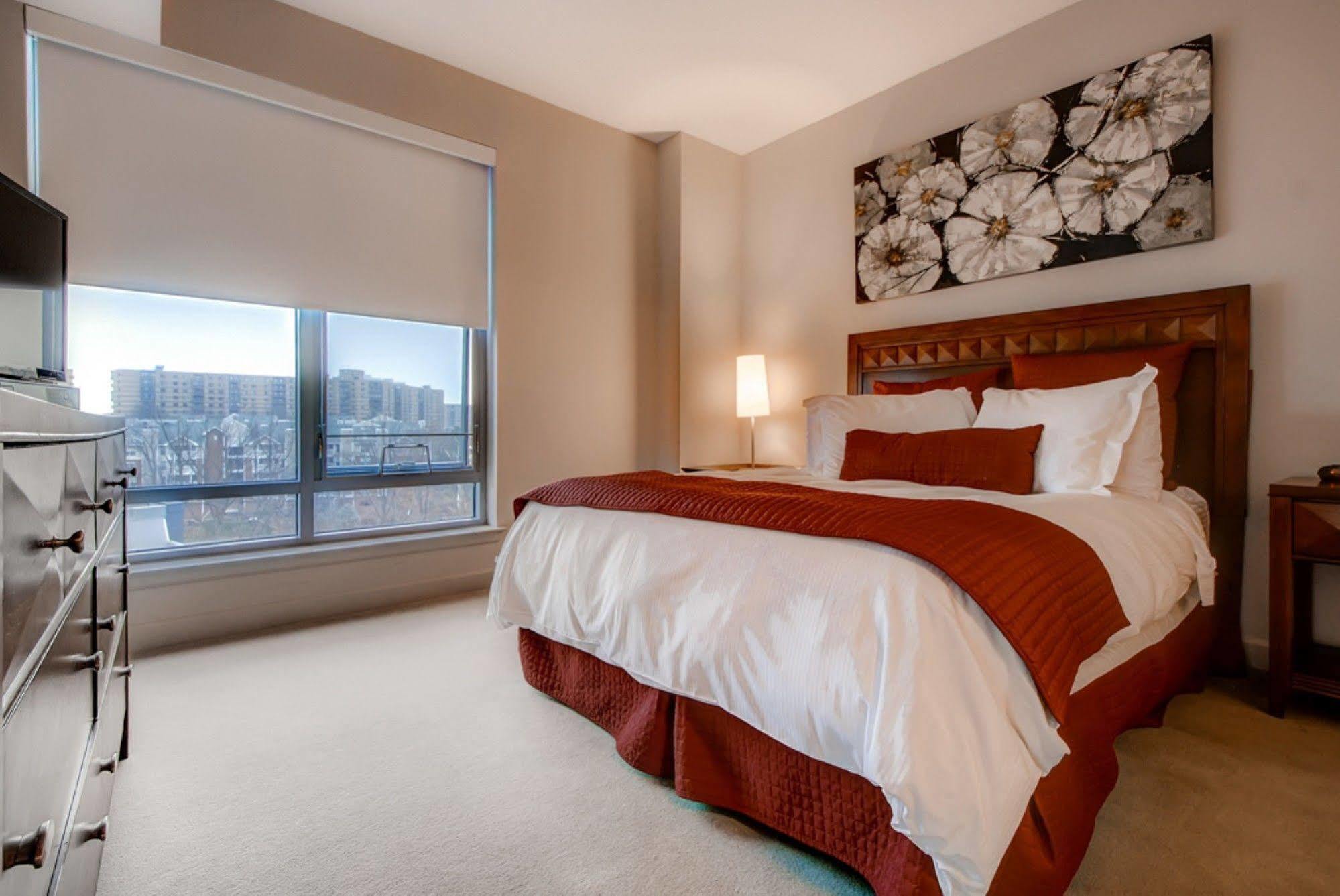 Global Luxury Suites At Harbor East Baltimore Bagian luar foto